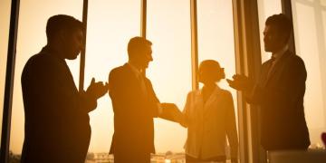 Terceirização de Vendas para Empresas de Serviços B2B: Alavancando o Potencial de Crescimento